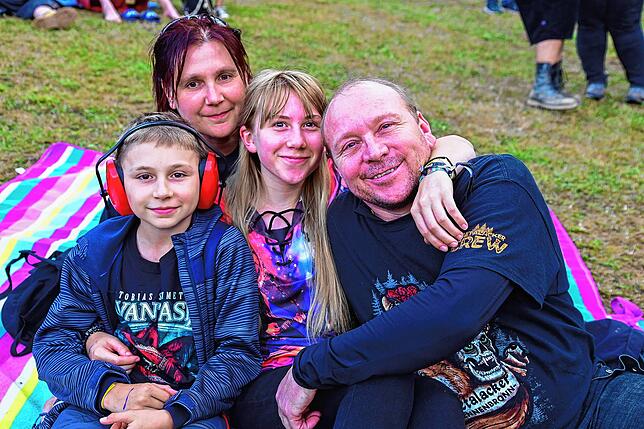 Bild 13: Der Metalacker bebt