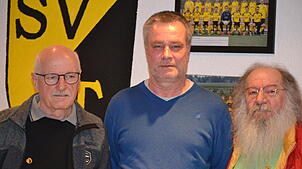 Für langjährige Mitgliedschaft wurden Alois Wiedemann (40 Jahre), Andreas Faschian (50 Jahre) und Hans-Dieter Folles (40 Jahre, von ...