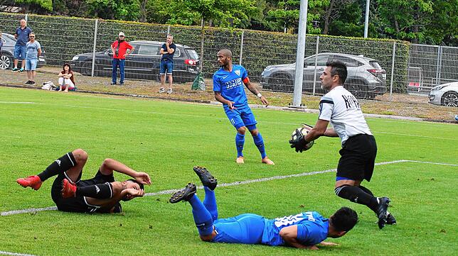 Bild 17: Klare Niederlage für SV 08 Laufenburg im Testspiel beim SV Weil &ndash; und wir haben Bilder!