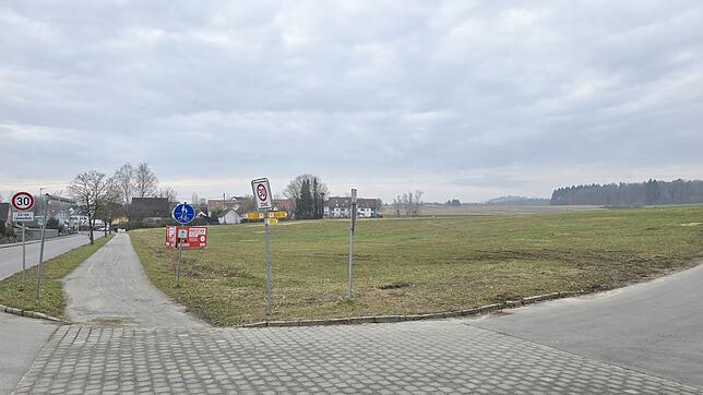 Auf der 0,85 Hektar großen Baufläche „Apfelberg“ soll ein Wohnquartier vorzugsweise mit Mehrfamilienhäusern entstehen. Die Gemeinde ...