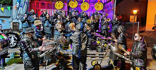 Bild 5: Die besten Bilder der Guggenmusik am Rosenmontag