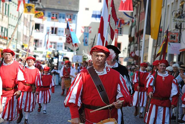 Bild 43: Bilder vom Jubiläumsumzug der 550. Waldshuter Chilbi mit 2000 Teilnehmern