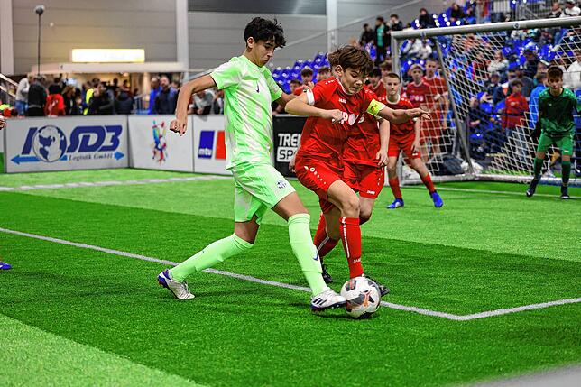 Bild 18: Fußball-Nachwuchsstars in Friedrichshafen! Unsere große Bildergalerie vom MTU-Cup!