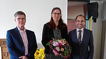 Rudolf Schick, Leiter des Schulamts Lörrach (links) führte Constanze Trumpf offiziell in das Amt der Klettgauer Schulrektorin ein. ...