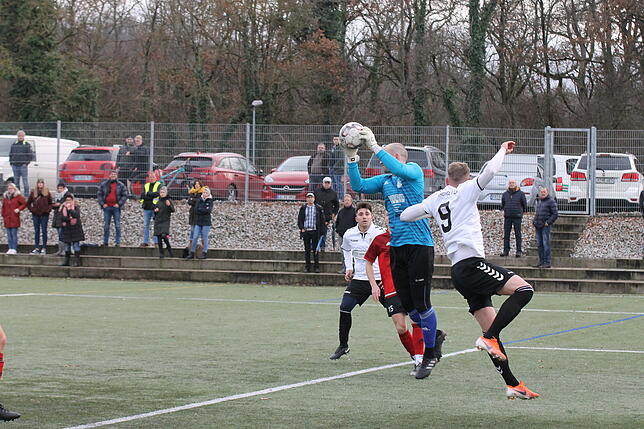 Bild 12: FSV Rheinfelden schickt den VfR Bad Bellingen mit einem 8:0-Kantersieg in die Winterpause &ndash; und wir haben Bilder!