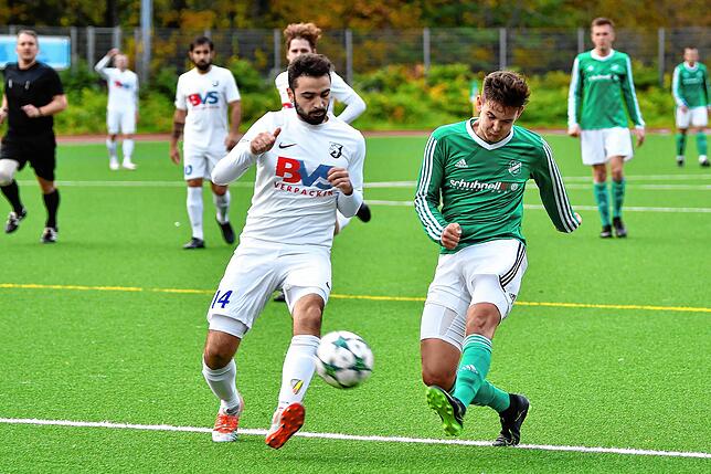 Bild 7: FC Erzingen gewinnt das Spitzenspiel mit 5:3 beim FC Zell &ndash; und wir haben Bilder!