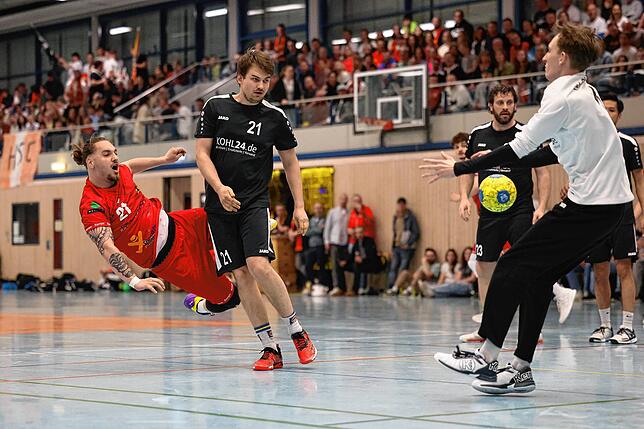 Bild 22: Der HSC Radolfzell sichert sich vorzeitig die Meisterschaft! Wir waren mit der Kamera dabei!