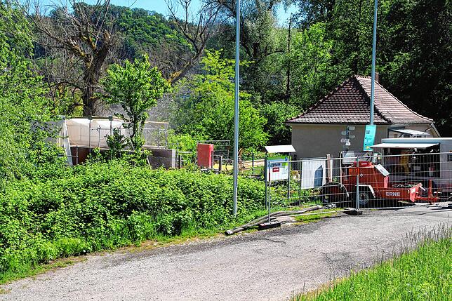 In doppelter Hinsicht geht derzeit nichts in Sachen Grenzübertritt in die Schweiz beim Inselsportplatz in Albbruck. Der bei Radfahrern ...