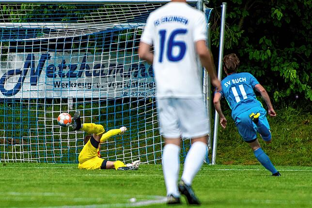 Bild 27: SV Buch düpiert den FC Erzingen und nimmt beim 2:1-Sieg die Punkte mit &ndash; und wir haben Bilder!