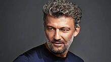 Jonas Kaufmann ist ein Star unter den Tenören. Am 4. August 2022 gastiert er bei den Schloss Salem Open Airs.