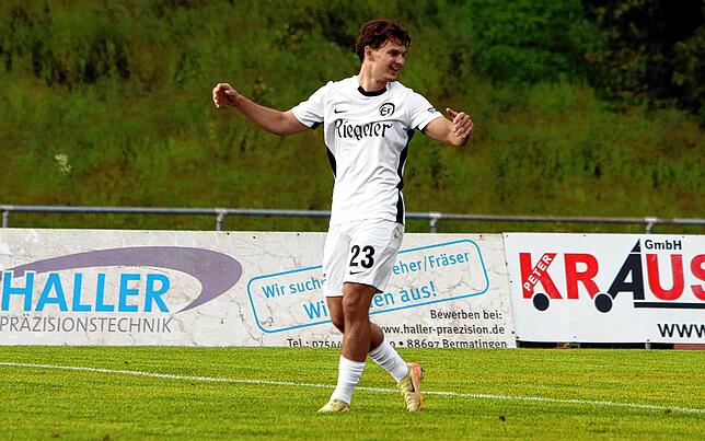 Bild 7: Beim 0:4 des FC RW Salem gegen FC Teningen waren wir mit der Kamera dabei!