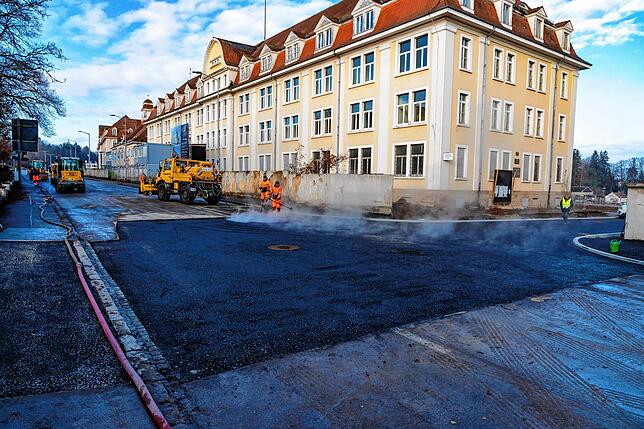 Diese Kasernengebäude werden entkernt und mit neuen Wohnungen ausgestattet.