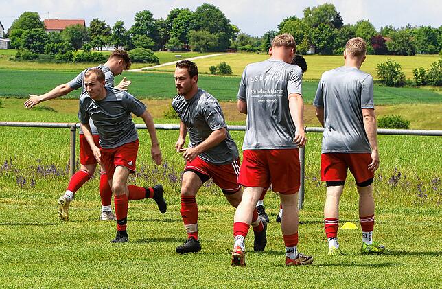 Bild 18: Der SV Denkingen ist Meister und steigt in die Landesliga auf. Wir waren mit der Kamera dabei!