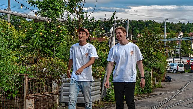Demian Anthamatten (links) aus Kreuzlingen und Vincent Mair aus Romanshorn wollen sich auf dem Start-up-Markt etablieren.