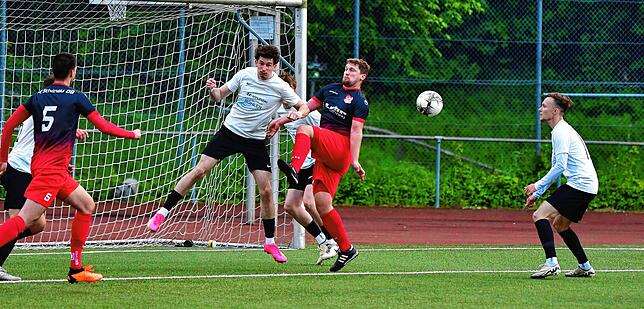 Bild 10: SG FC Wehr/Brennet siegt 1:0 beim FC Schönau – und wir haben Bilder!