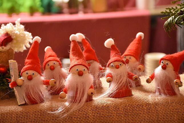 Wichtelmännchen auf dem Salemer Weihnachtsmarkt.