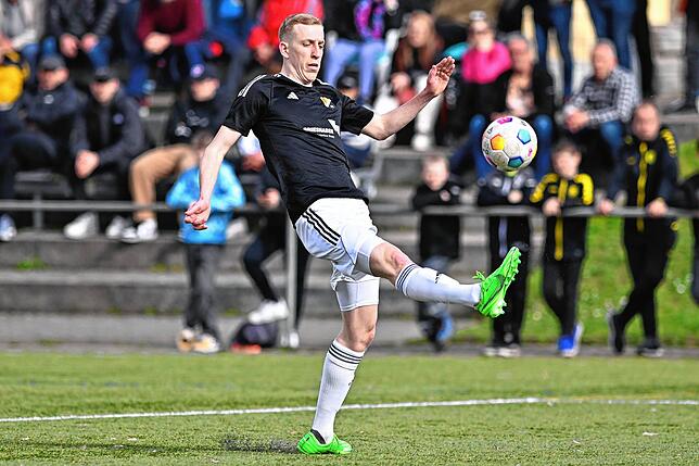 Bild 19: SV 08 Laufenburg unterliegt mit 2:3 beim SC Wyhl &ndash; und wir haben Bilder!