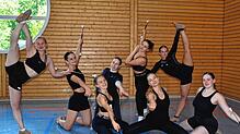Von links Nele Epperlein, Lea Strauch, Larissa Neige, Laura Hoos, Jennifer Markvart, Sarah Groß, Sophia Sauter und Arina Haas. Bild: ...