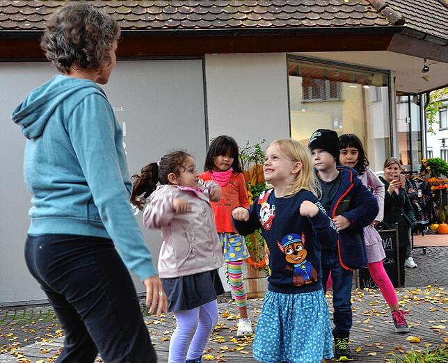 Bild 27: Spaß steht im Vordergrund bei der Kindermeile. Wir haben die schönsten Bilder von Freitag – Teil 1