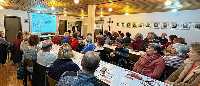 In Blumberg zieht die Kirchliche Sozialstation derzeit einen häuslichen Betreuungsdienst in den Ortsteilen auf. Knapp 50 Besucher ...