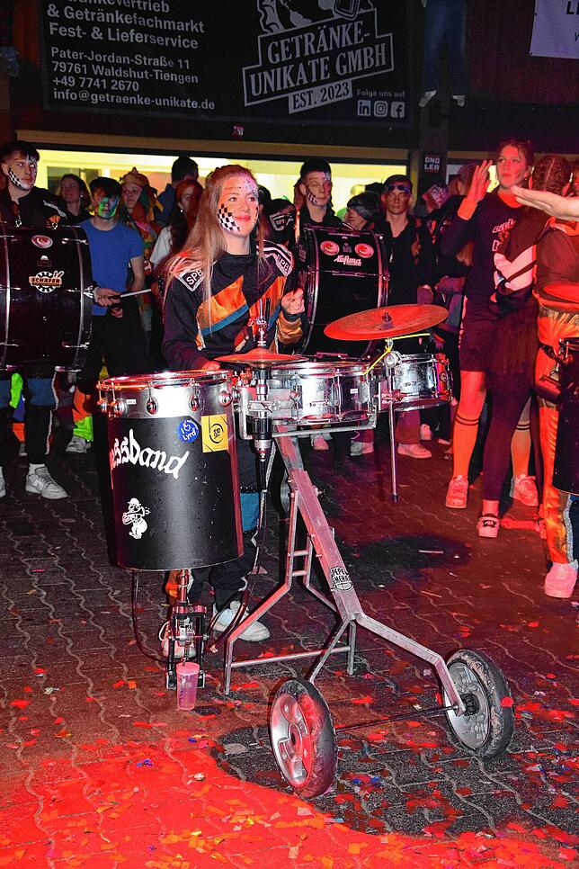 Bild 19: Spektakuläre Party in Nöggenschwiel: Die besten Bilder vom Guggenmusik-Event 2025