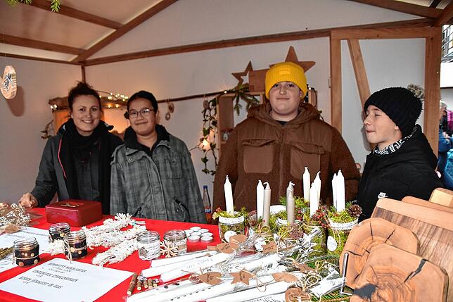 Bild 17: Martinsmarkt der Eigeltinger Schule