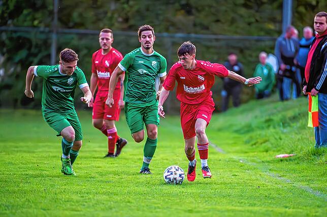 Bild 31: SV Rheintal besiegt den FC Bergalingen mit 2:0 &ndash; und wir haben Bilder!