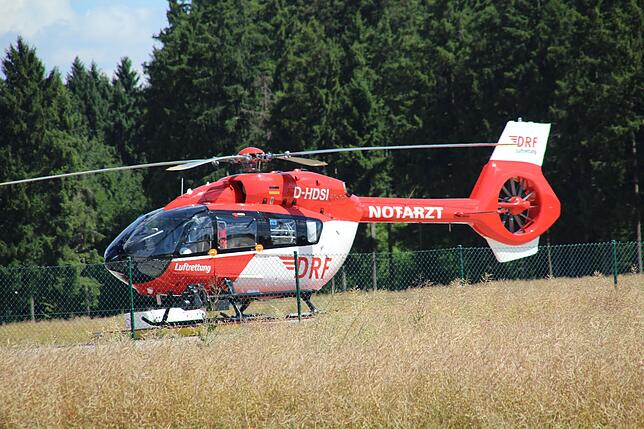 Der Rettungshubschrauber am Luftrettungsstützpunkt in Villingen-Schwenningen. Der wiederum liegt in unmittelbarer Nachbarschaft zum ...