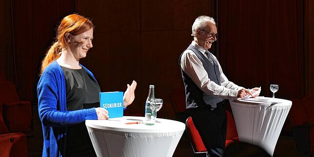 Eva Marie Stegmann und Torsten Lucht von der Lokalredaktion Konstanz übernahmen die Moderation.