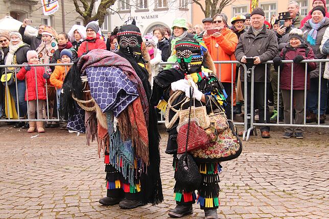 Bild 11: Schwerttanz beim Narrentag: In Bildern und Videos zum Nacherleben