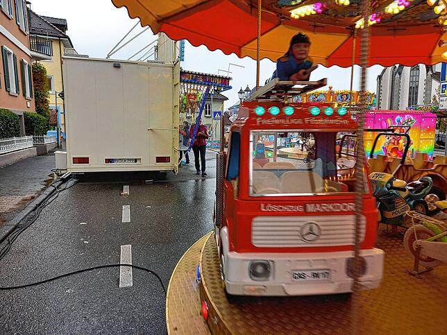 Auf den Karussells sitzen am Dienstagmittag nur wenige Kinder. Vor der Jahrtausendwende hatte es für die Markdorfer Grundschüler am ...