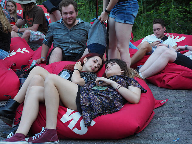 19:36 Uhr: Bei so viel Festival braucht es auch mal einen chilligen Moment.
