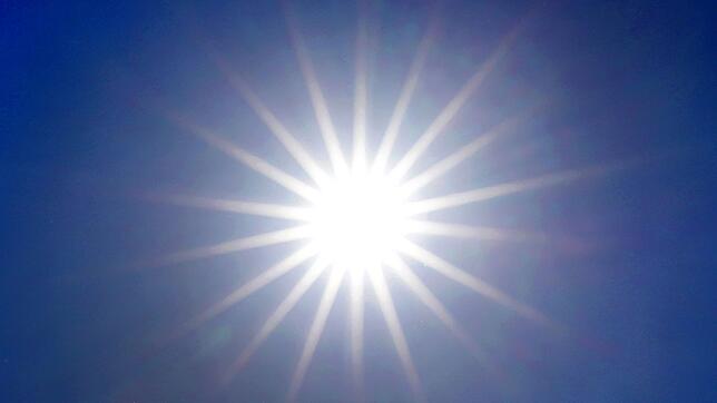 Mit der Sonne kommt die Sonnenbrandgefahr (Foto-Archiv)