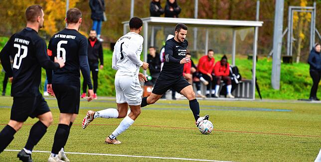 Bild 6: SG FC Wehr/Brennet besiegt den FC Schönau mit 3:0 &ndash; und wir haben Bilder!