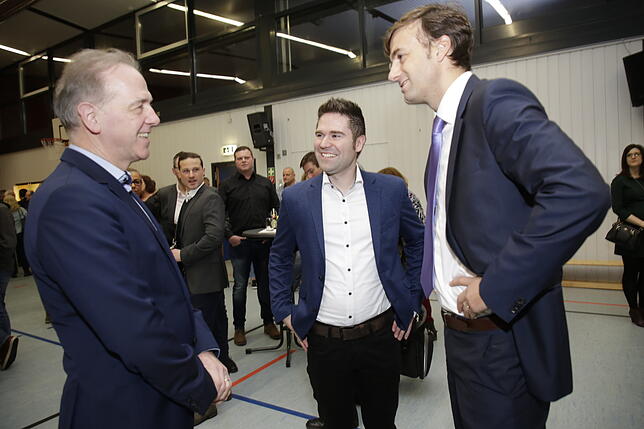 Bild 10: Bilder von der Hilzinger Bürgermeisterwahl in der Hegauhalle