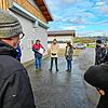 Etwa 15 Landwirte aus dem Landkreis Waldshut treffen sich in Klettgau-Geißlingen, um Politikern ihr Anliegen vorzutragen. Auf dem Bild ...
