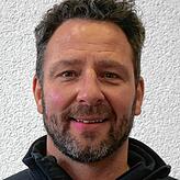 Bild 1: Baubetriebshof reagiert rechtzeitig auf Blitzeis, denn das Salz muss vor dem Regen auf die Straße