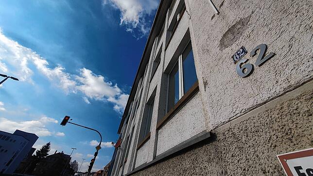 Villinger Straße 62 in Schwenningen: Die Stadtverwaltung hält hier die Sicherheit der Bewohner für nicht mehr gegeben und will jetzt das ...