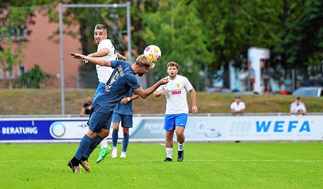 Bild 5: Was für ein Spiel! Unsere Bildergalerie vom Pokalderby zwischen dem FC Singen und Südstern Singen