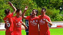 Rekord-Serie: Zehn Mal ging Spitzenreiter FC Tiengen 08 &ndash; hier Yannik Stauch, Daniel Guznenko, Urtan Aliaj und Bruno Golic (von ...