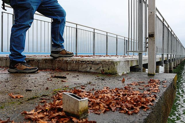 Bisherige Stufen werden entfernt, das Strandbad soll überall barrierefrei werden.