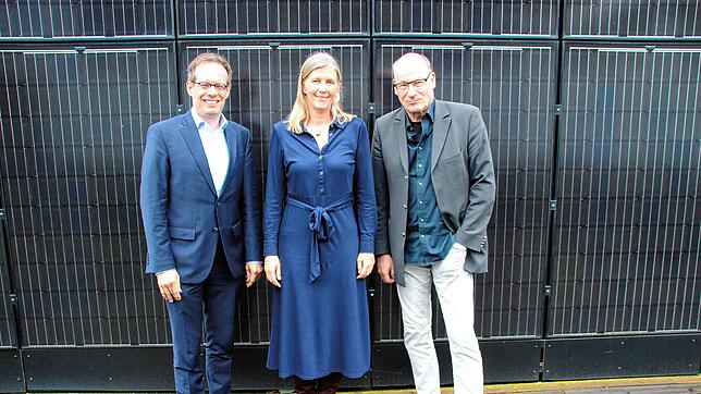 Die beiden Berufspolitiker sind für einen praxisnahen Austausch in den Hegau gereist und wollen ihre Eindrücke mit nach Berlin nehmen ...
