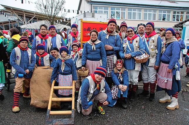 Gerade erst feierte der Narrenverein „Mühle Vere“ aus Dietershofen seinen 50. Geburtstag und nahm mit einer großen Truppe in ...