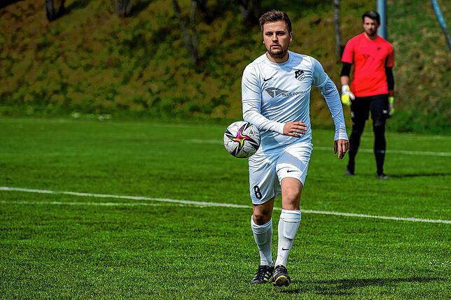 Bild 45: SV Waldhaus besiegt den SV Rheintal glatt mit 4:0 &ndash; und wir haben Bilder!