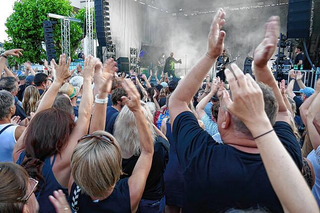 Bild 22: Markdorf Open Air: Einzigartiger Auftakt der Skunk Anansie bei den Open Air in Markdorf