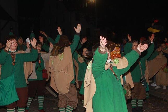 Bild 34: Bilder des große Narrentreffen der Kuhsattler in der Gemeinde Hohenfels &ndash; Teil 1