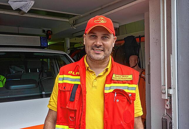 Engagiert: Markus Weber ist einer von 35 Einsatzkräften der DLRG Ortsgruppe Rheinfelden und hat die Gewässer im Landkreis Lörrach und ...