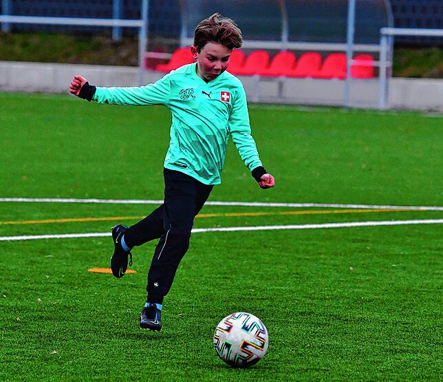 Bild 9: Eindrücke vom Training der E-Junioren des SV Jestetten nach der Corona-Pause