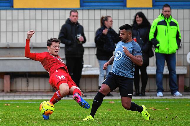 Bild 33: FC Schlüchttal unterliegt bei Bosporus FC Friedlingen trotz deutlicher Überzahl mit 1:2 &ndash; und wir haben die Bilder!