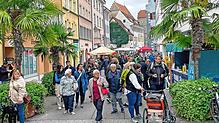 Mit dem Überlinger Frühling am 14. April starten 2024 die verkaufsoffenen Sonntage im Bodenseekreis. Unser Bild entstand im Vorjahr beim ...